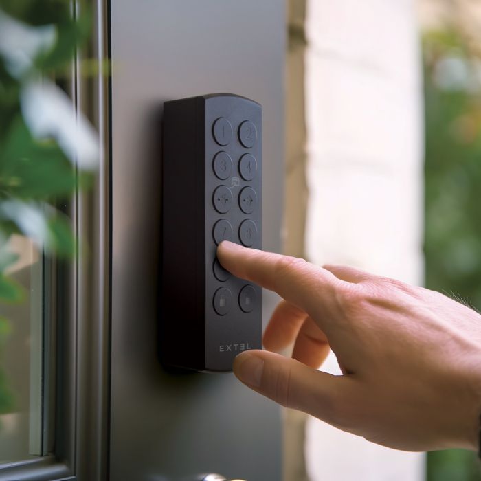 Extel Lock Smart Lock Set + Zylinder 40/40 mm + Funk-Tastatur + 2 zusätzliche Schlüsselkarten