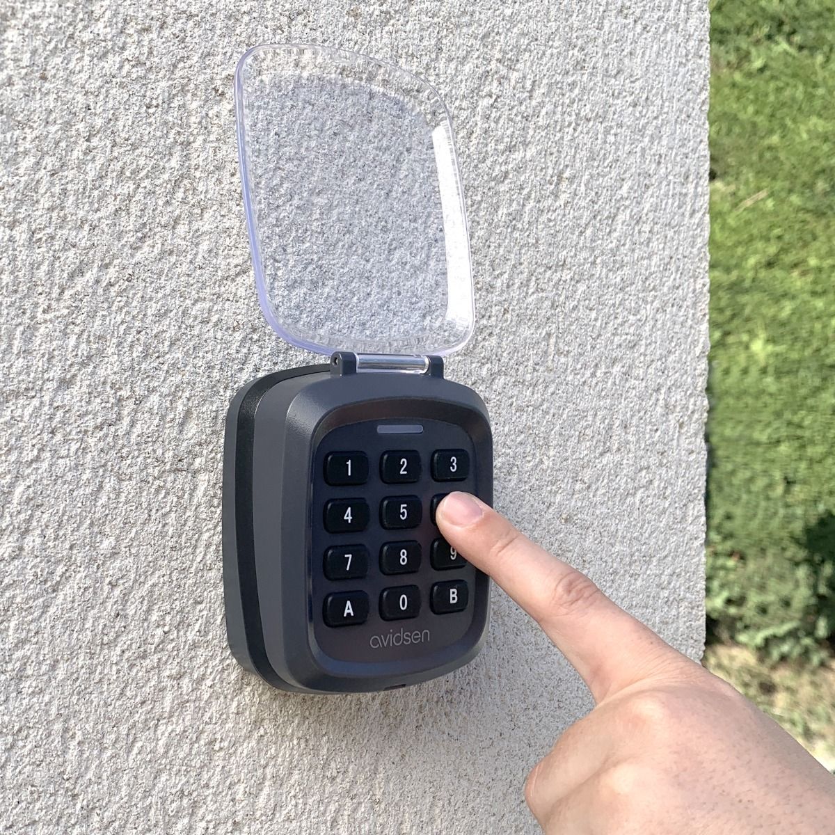 Eine feste, kabellose Tastatur