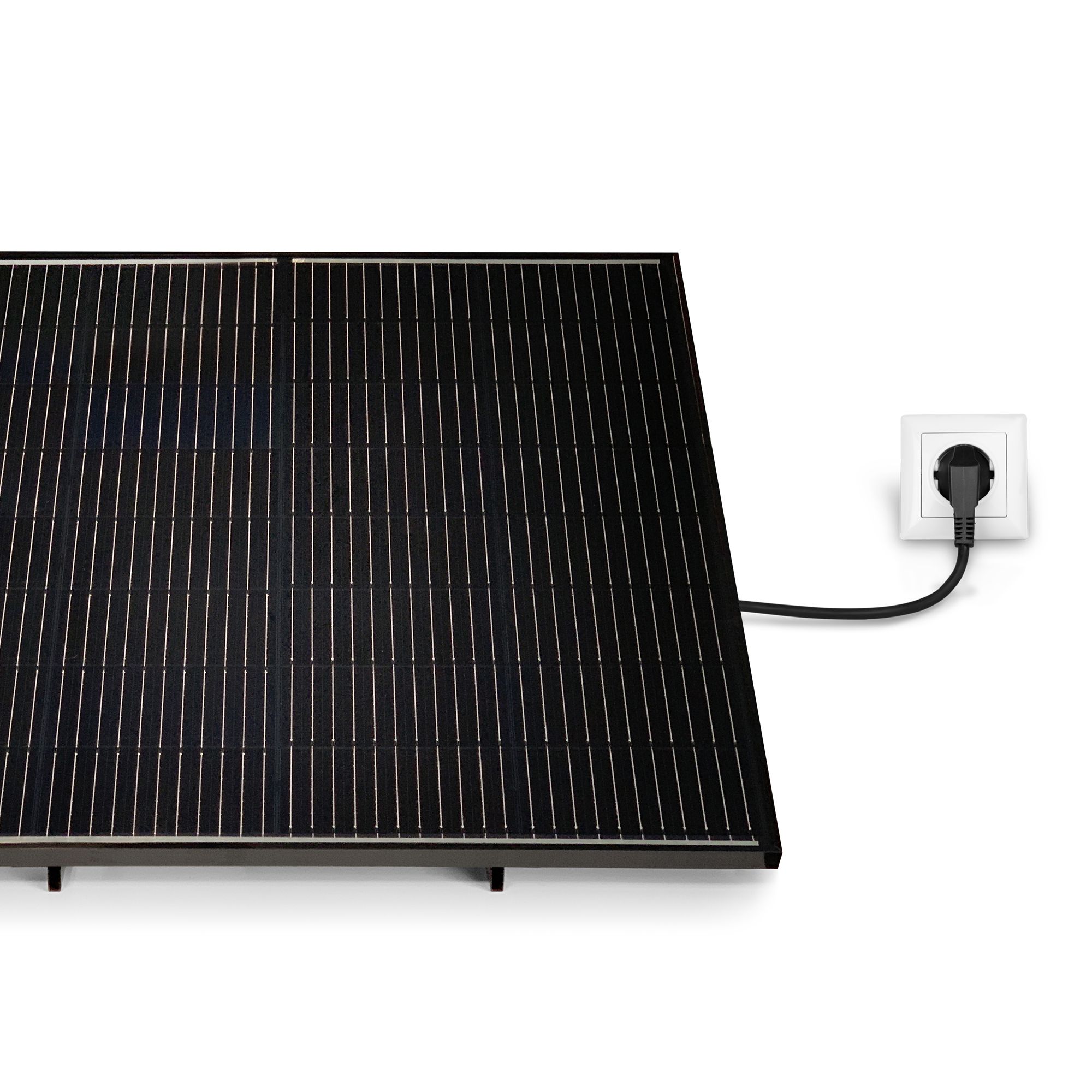 Ein Solar-Kit, das an eine herkömmliche Steckdose angeschlossen wird